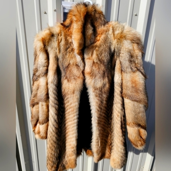 Jackets & Blazers - GLAMOROUS GENUINE CANADIAN RED FOX FUR VOLUPTUOUS COAT SIZE MED-LARGE